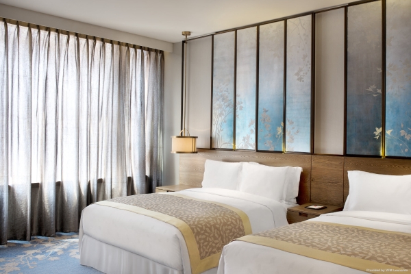 HUALUXE Hotels and Resorts SHANGHAI TWELVE AT HENGSHAN